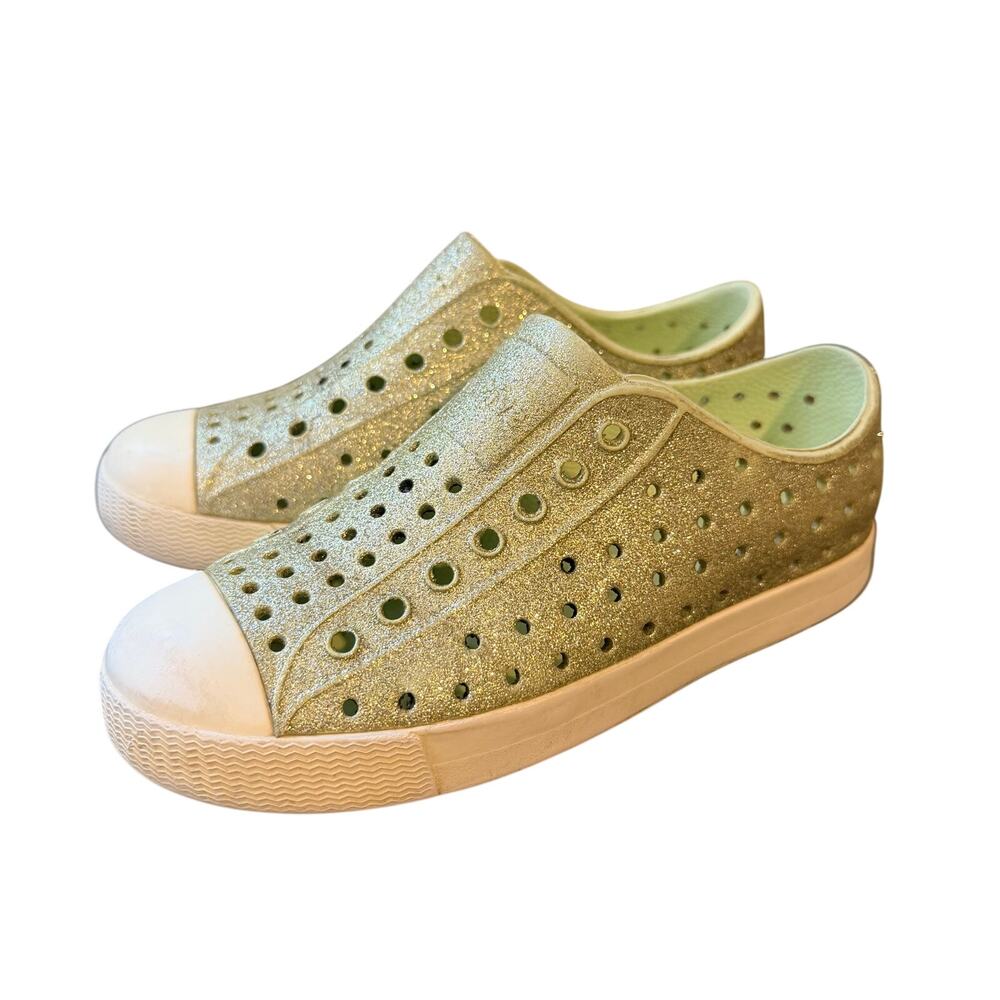 Native Jefferson Bling Child Cucumber Bling/ Shell White Lt Green/Gold Size C13